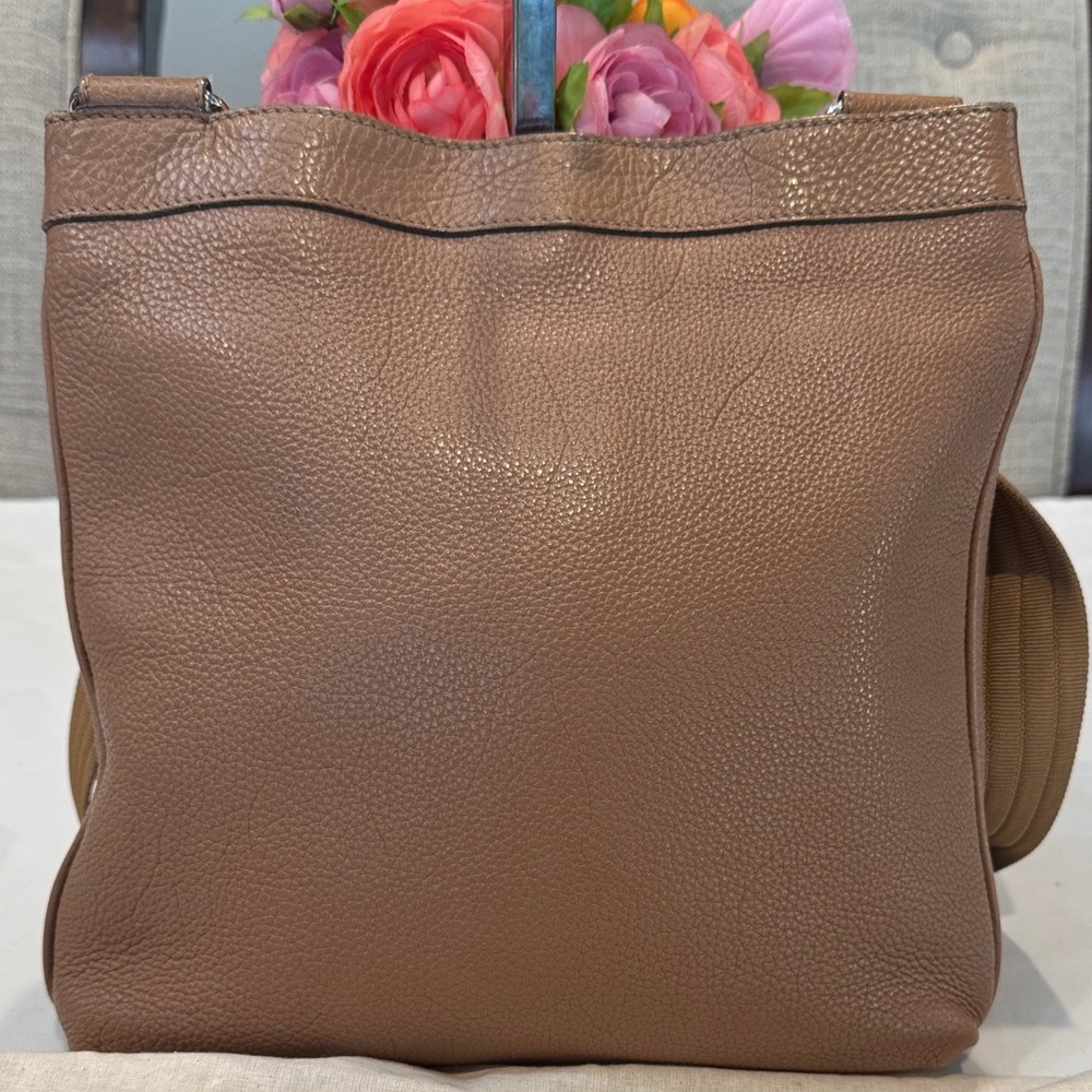 Authentic Salvatore Ferragamo Brown Leather Crossbody Bag - Picture 4 of 16